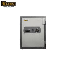 brankas LION 820