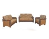 Sofa dari Morres tipe qatar