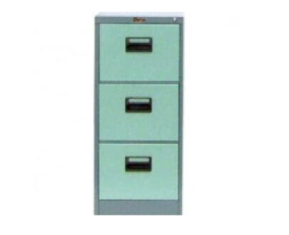 Lemari arsip besi Filling Cabinet Lion 43 dengan 3 laci yang ditarik penuh, menunjukkan material metal abu-abu dan sistem pengunci laser key.