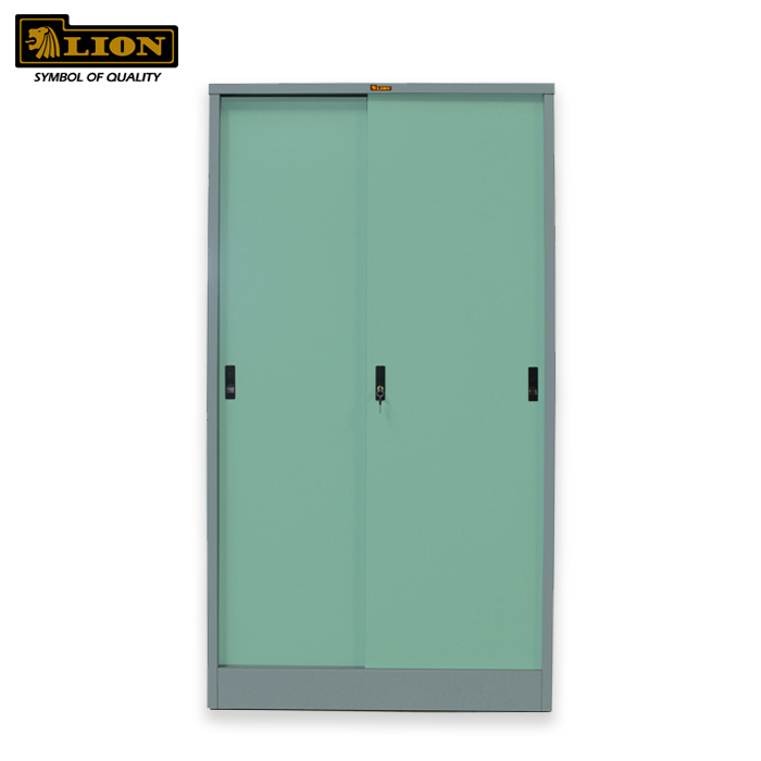 Lemari sliding lion L33a