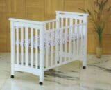 Ranjang Bayi / Baby Bed Jessica Hakari type HK 033