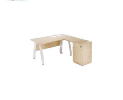Meja Kantor Vinoti tipe D-1400